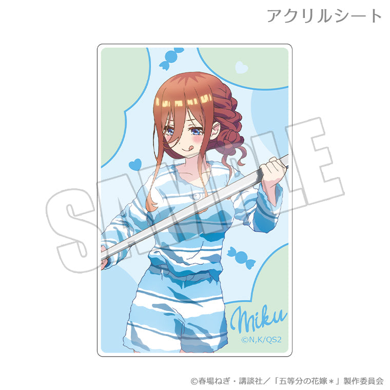 アクリルシート付きジオラマスタンド<月夜の菓子工房 三玖>