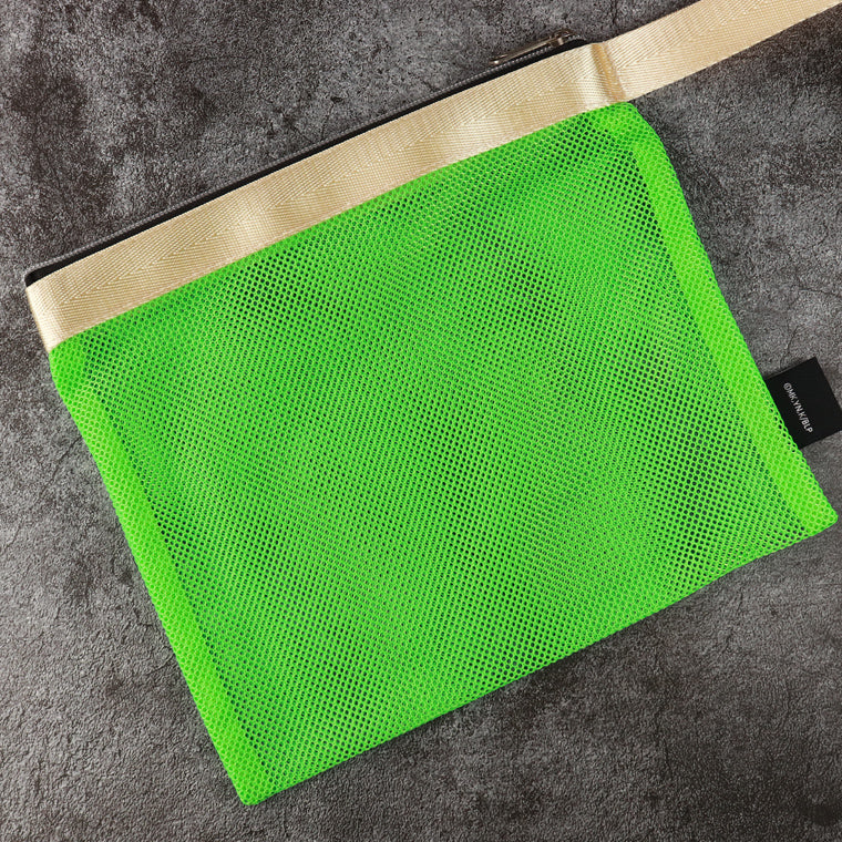 メッシュポーチ<読書の秋 潔 世一>