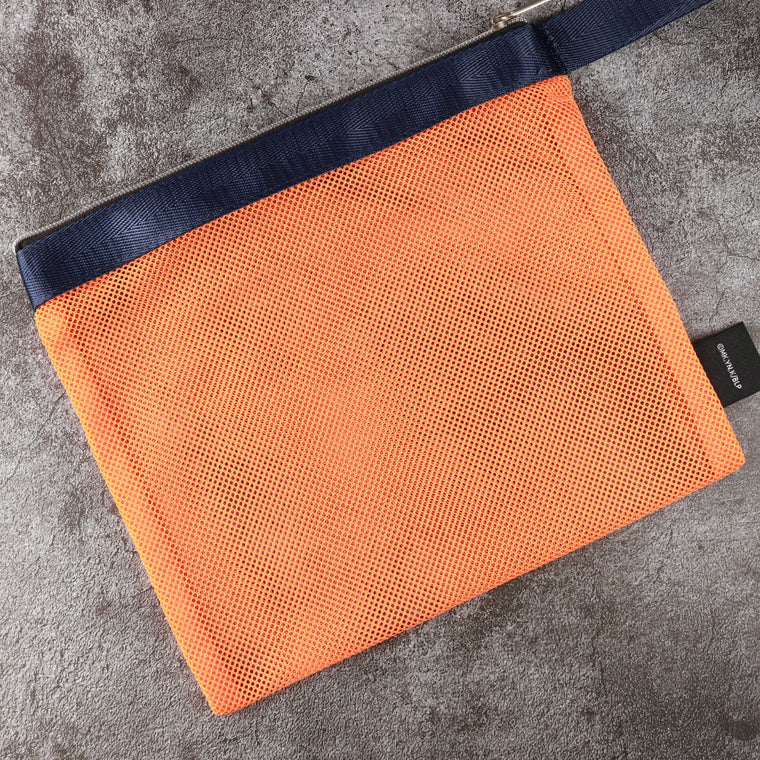 メッシュポーチ<読書の秋 國神 錬介>