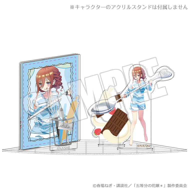 アクリルシート付きジオラマスタンド＜月夜の菓子工房 三玖＞