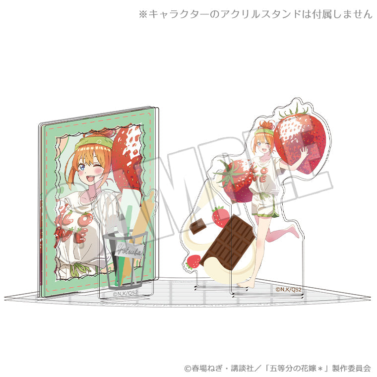 アクリルシート付きジオラマスタンド＜月夜の菓子工房 四葉＞
